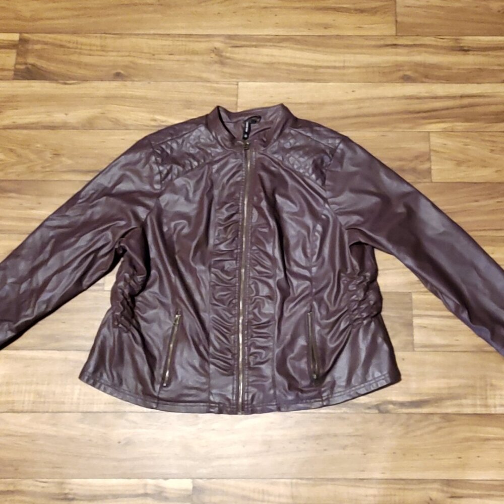 Women's Outer Edge Bomber Quilted Faux Leather Jacket Brown Size 3X EUC